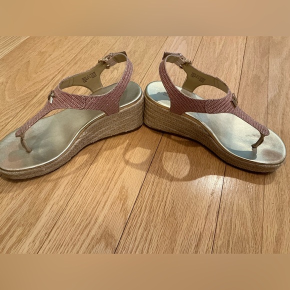 ✨Michael Kors Laney Sparkle Pink & Gold Espadrille Wedge Sandals💖 - Picture 10 of 12